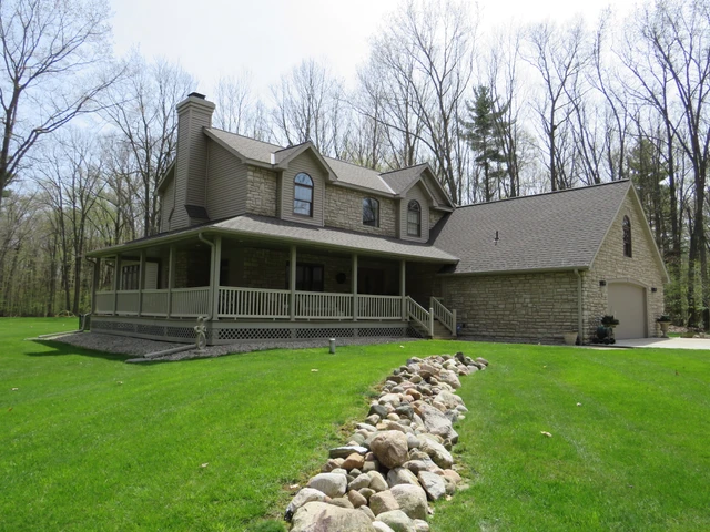 Nearby Listing Image