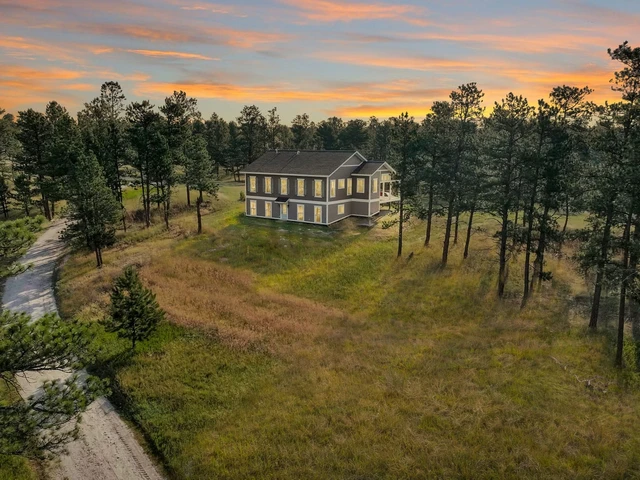 Nearby Listing Image