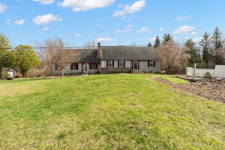 Nearby Listing Image