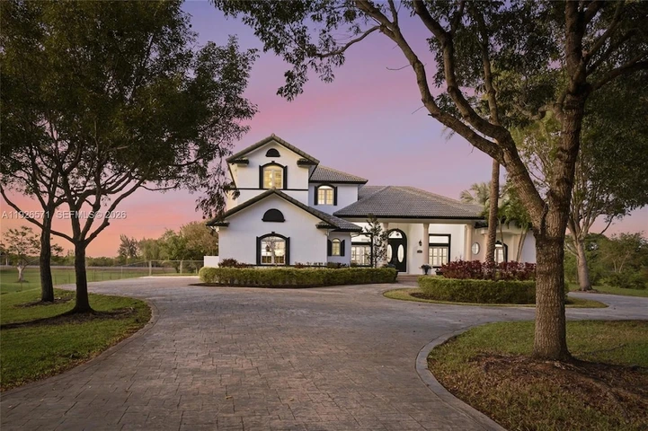 Nearby Listing Image