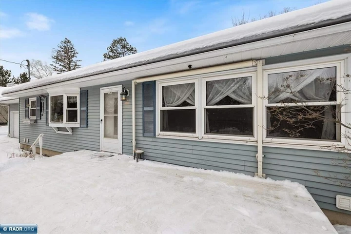 Nearby Listing Image