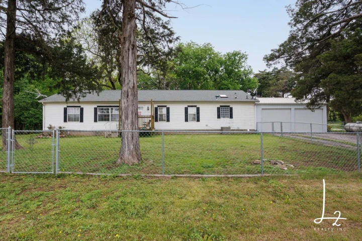 Nearby Listing Image