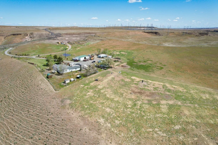 Nearby Listing Image