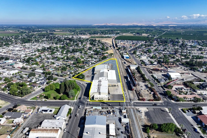 Nearby Listing Image