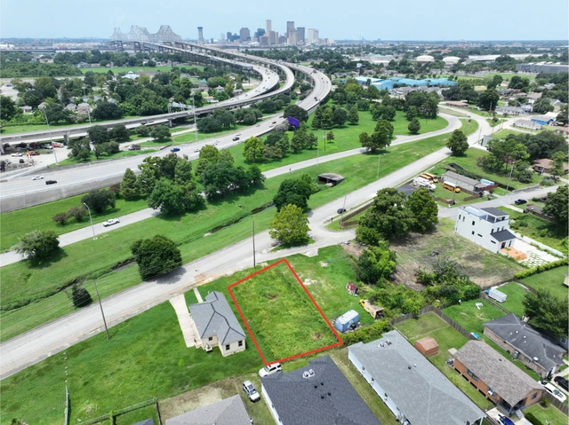 Nearby Listing Image