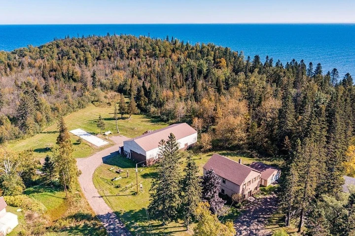 Nearby Listing Image