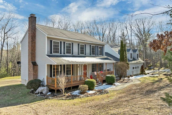 Nearby Listing Image