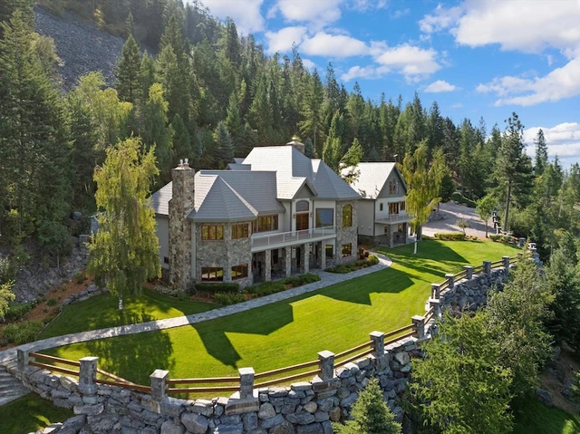 Nearby Listing Image