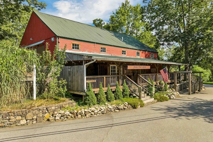 Nearby Listing Image