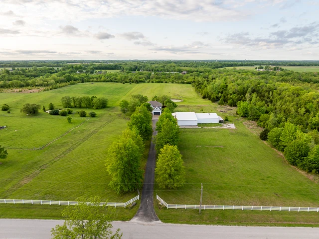 Nearby Listing Image