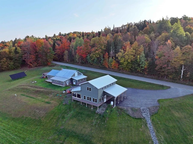 Nearby Listing Image