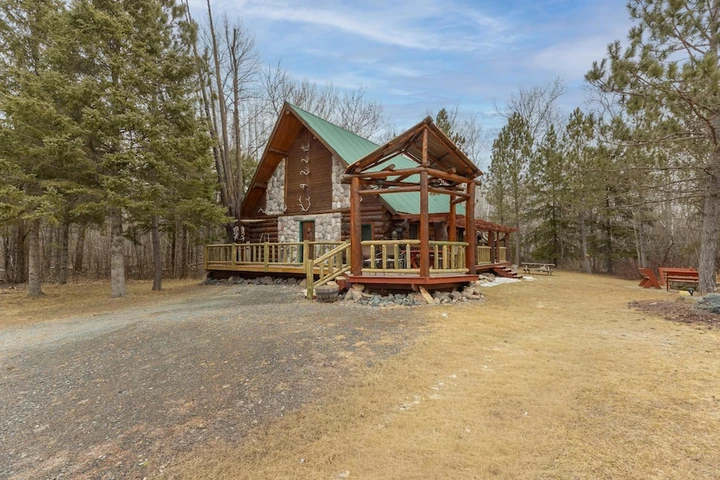 Nearby Listing Image