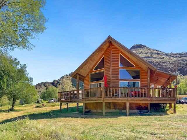 Nearby Listing Image