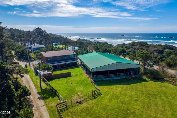 Nearby Listing Image