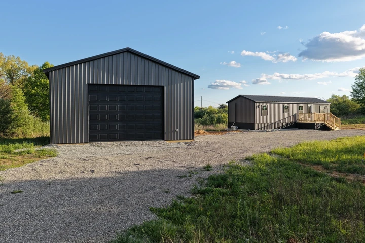 Nearby Listing Image