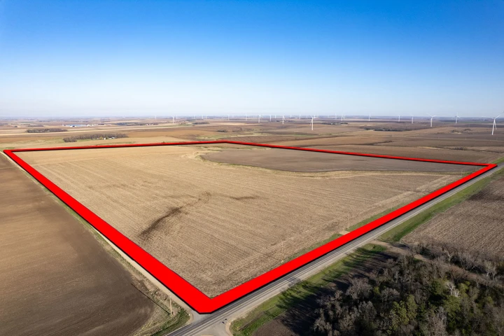Nearby Listing Image