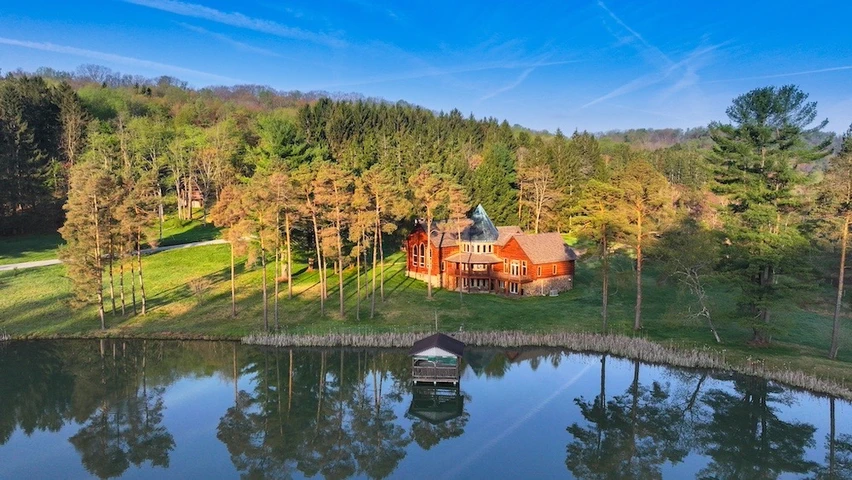 Nearby Listing Image