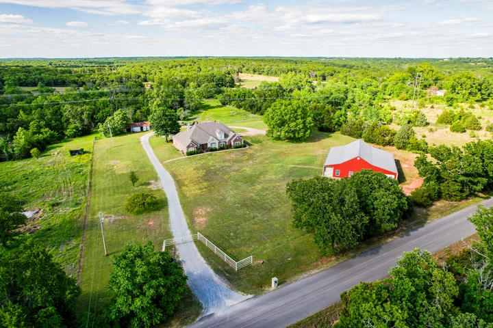 Nearby Listing Image
