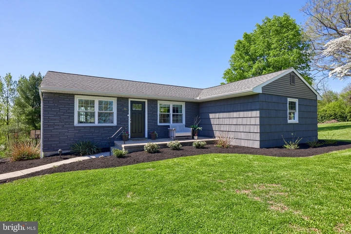 Nearby Listing Image