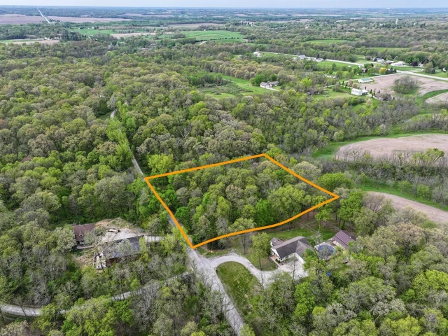 Nearby Listing Image