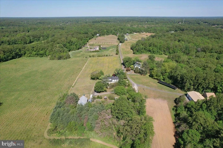 Nearby Listing Image