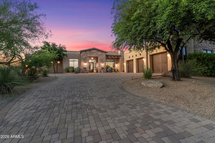 Nearby Listing Image