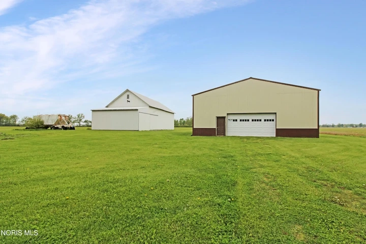 Nearby Listing Image
