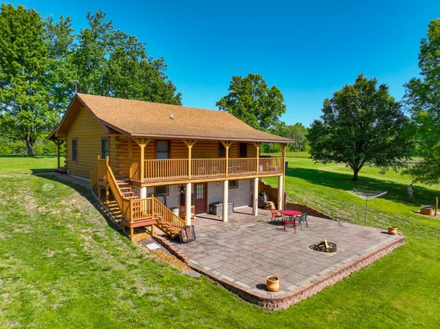 Nearby Listing Image