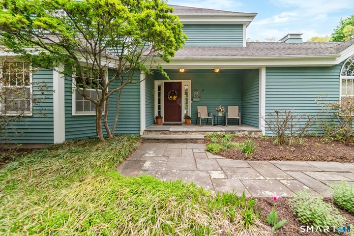 Nearby Listing Image