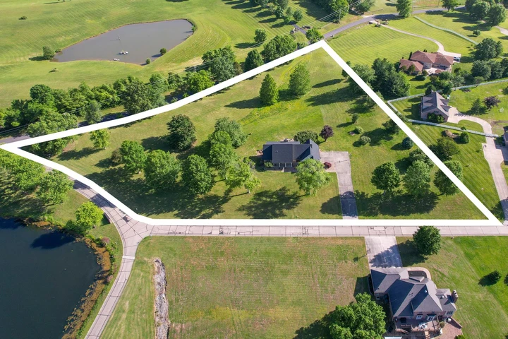 Nearby Listing Image