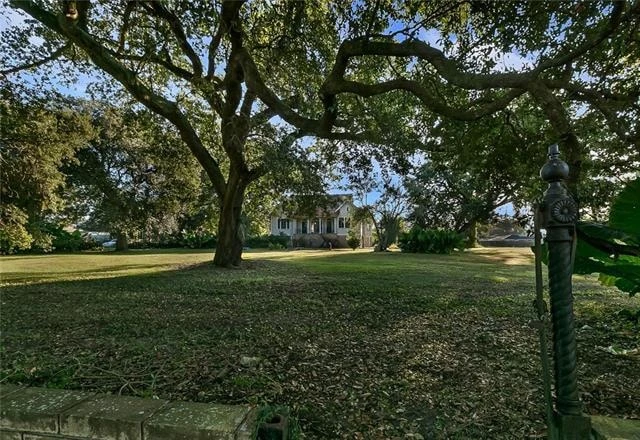Nearby Listing Image