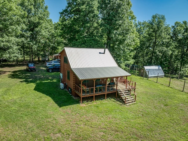 Nearby Listing Image
