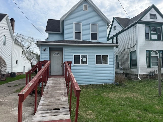 Nearby Listing Image