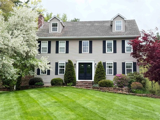 Nearby Listing Image