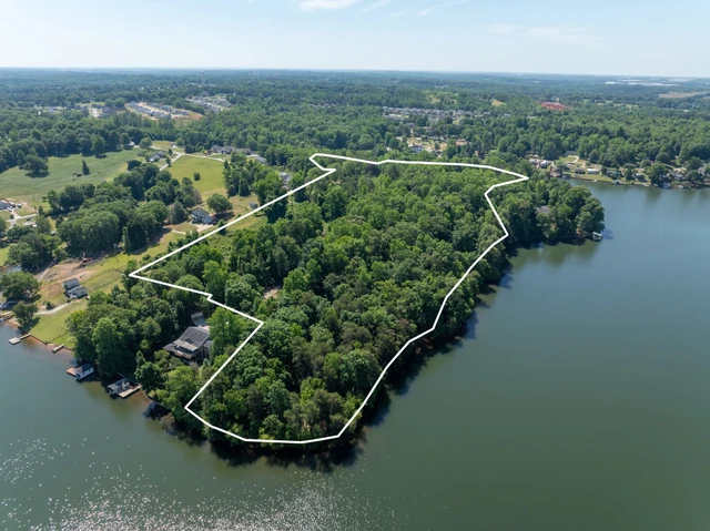 Nearby Listing Image