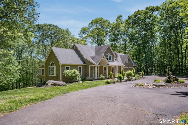 Nearby Listing Image