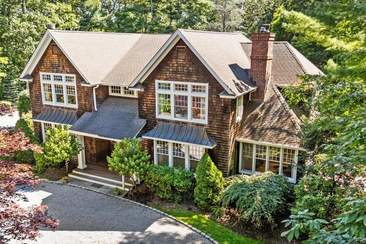 Nearby Listing Image