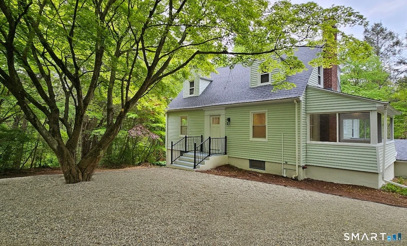 Nearby Listing Image