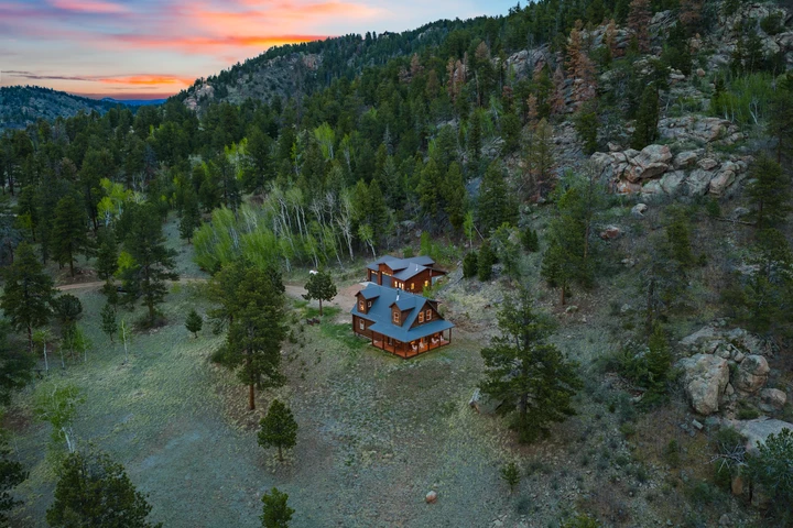 Nearby Listing Image