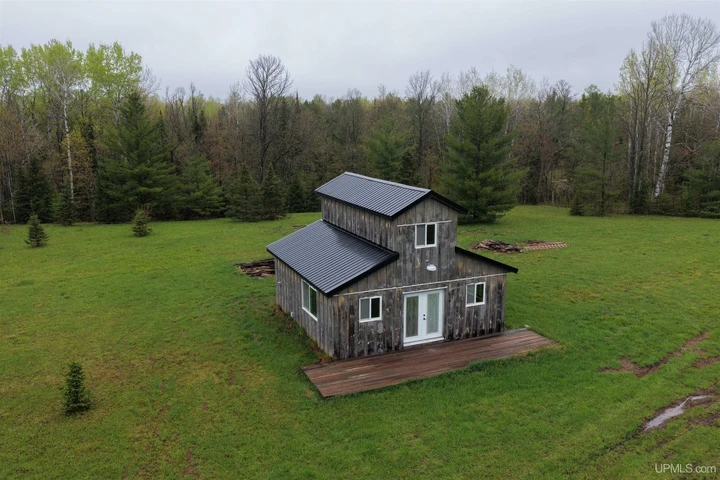 Nearby Listing Image
