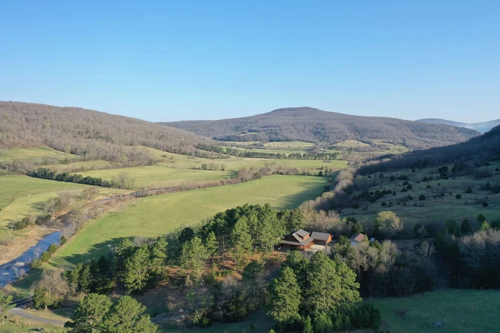 Nearby Listing Image