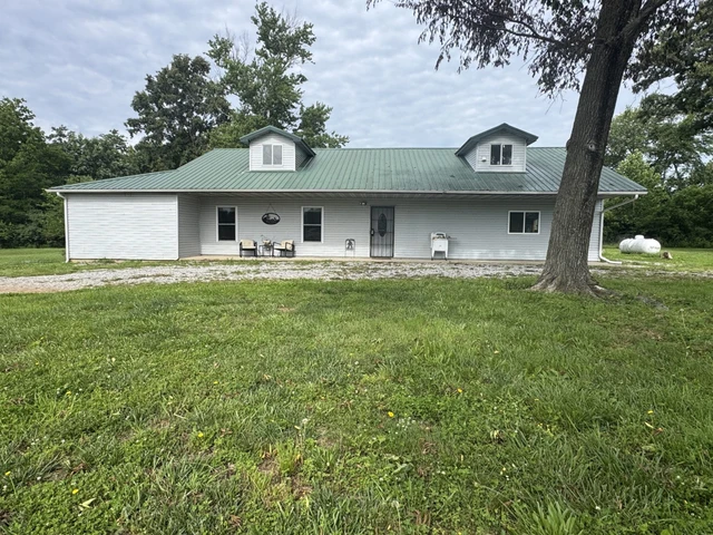 Nearby Listing Image
