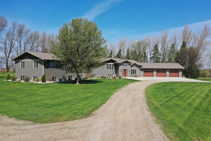 Nearby Listing Image