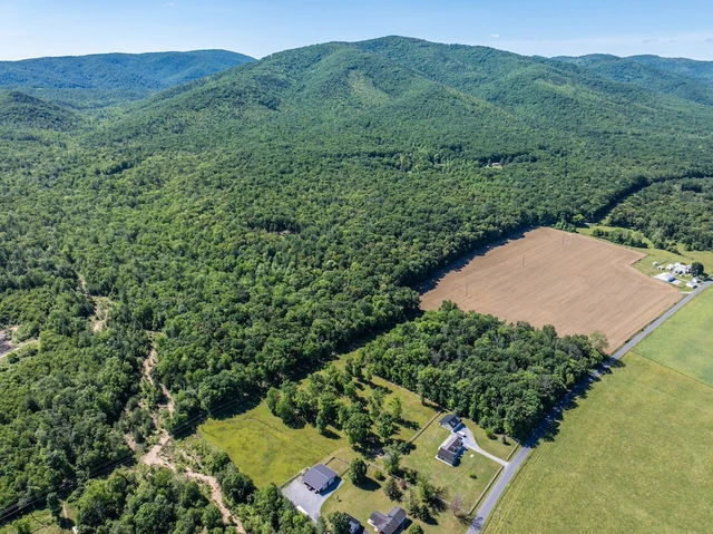 Nearby Listing Image