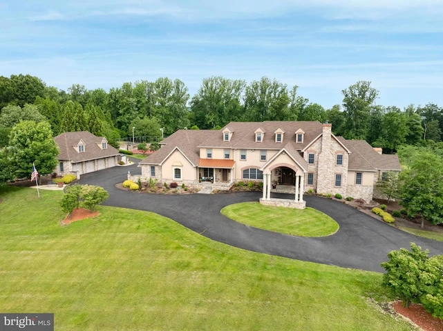 Nearby Listing Image