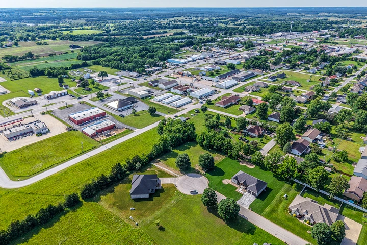 Nearby Listing Image