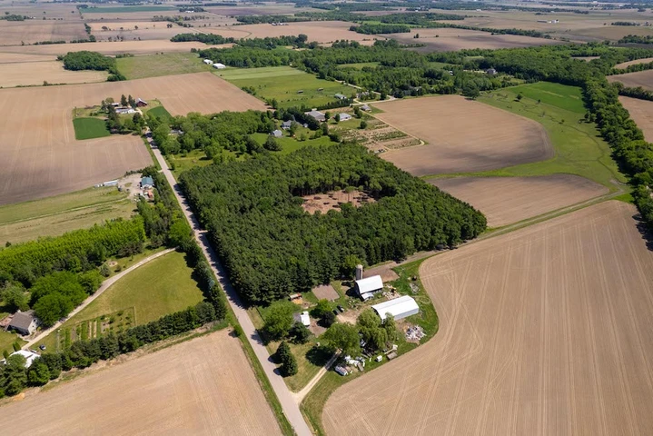 Nearby Listing Image