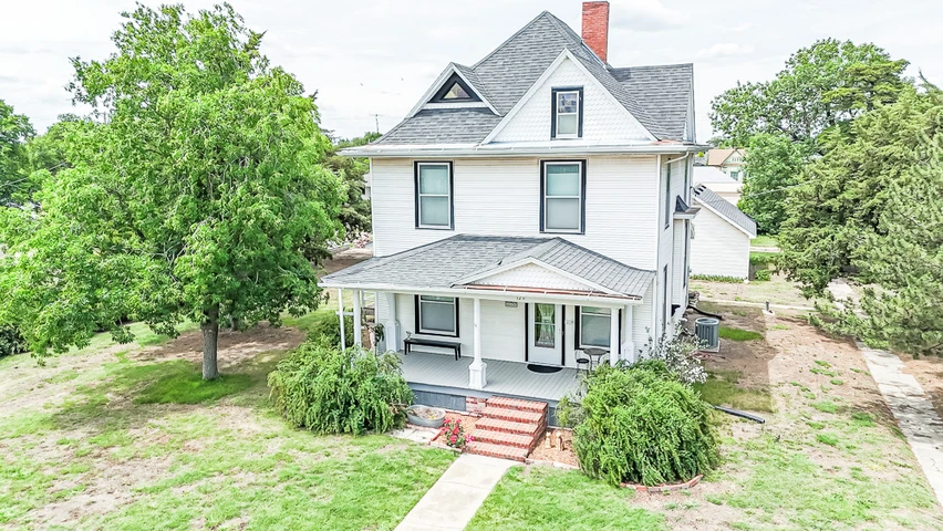 Nearby Listing Image