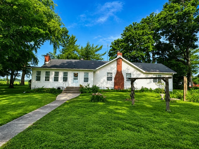 Nearby Listing Image