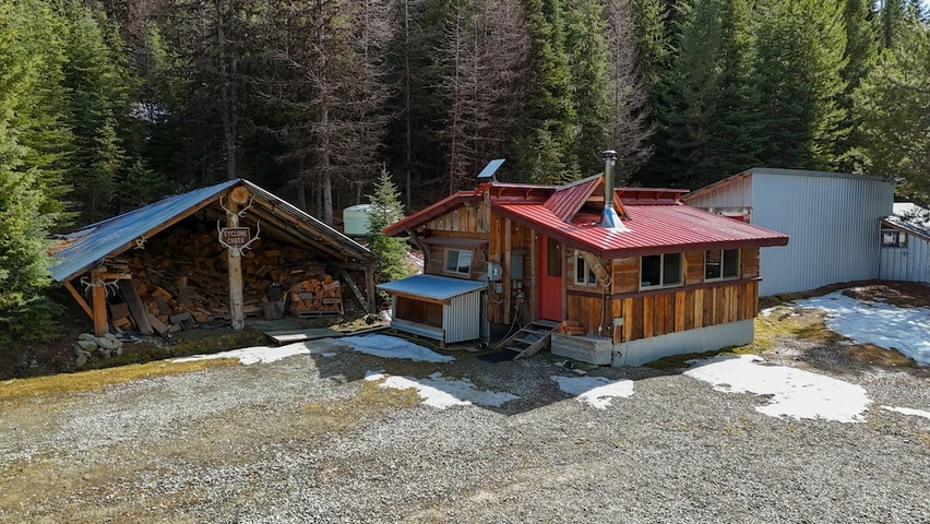 Nearby Listing Image